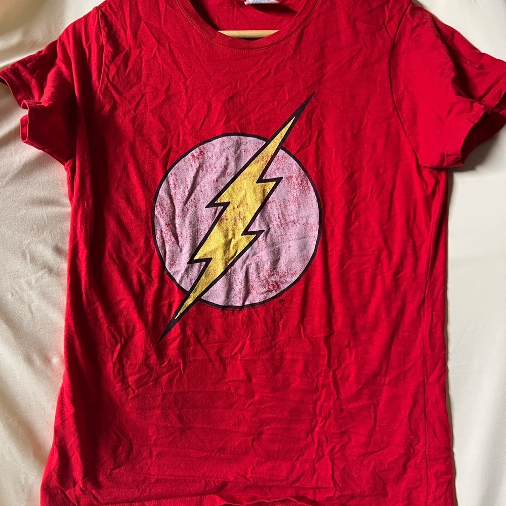 Red Kids T-Shirt with Lightning Bolt Design